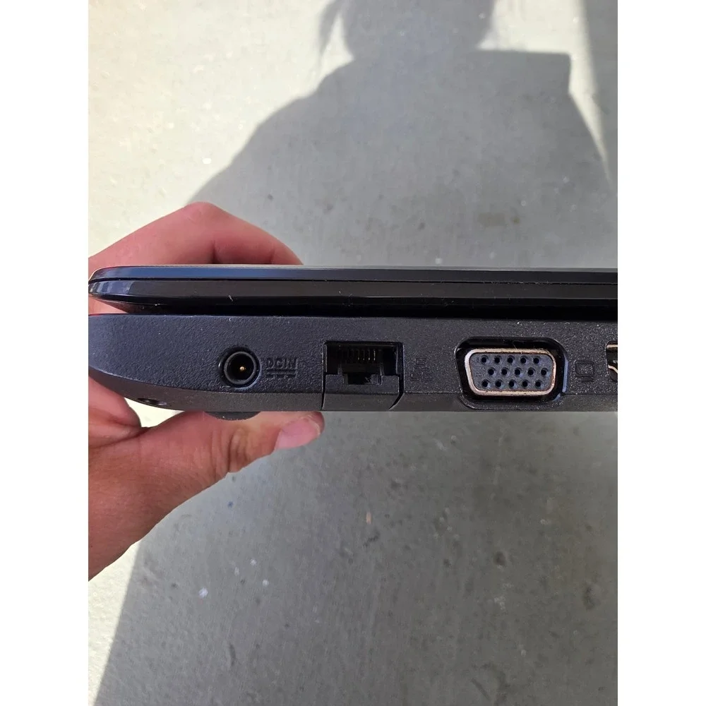 Asus X553M Laptop 16